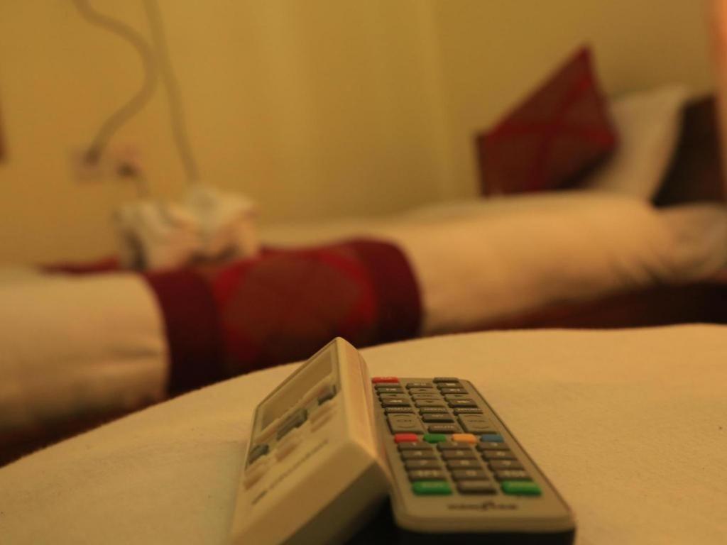 Hotel Royal Image ポカラ エクステリア 写真